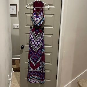 Maxi dress with mid cutout size medium